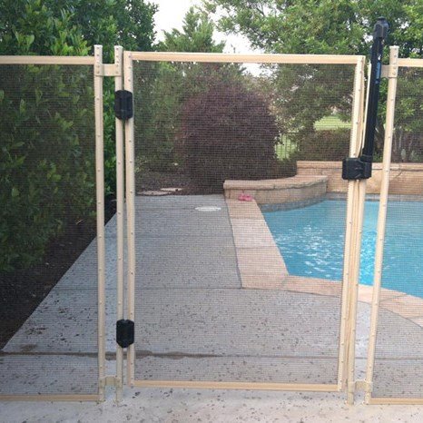 Self Closing Self Latching Gate